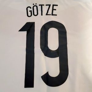 Gotze official tee